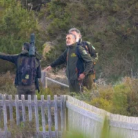 A group of environmental agents conduct a bird count in the Ses Salines Natural Park. | Gerardo Ferrero