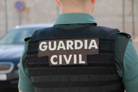 He allegedly sold fake Ibiza nightclub entry wristbands for €350 each and is now under arrest