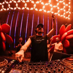 “We still can’t afford a limousine or private jet”: Palo Main reveals the reality of being a DJ in Ibiza