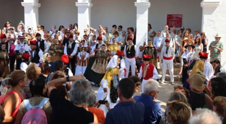 Jesús Celebrates Its Main Festival With a Restored Tabernacle and Traditional Festivities
