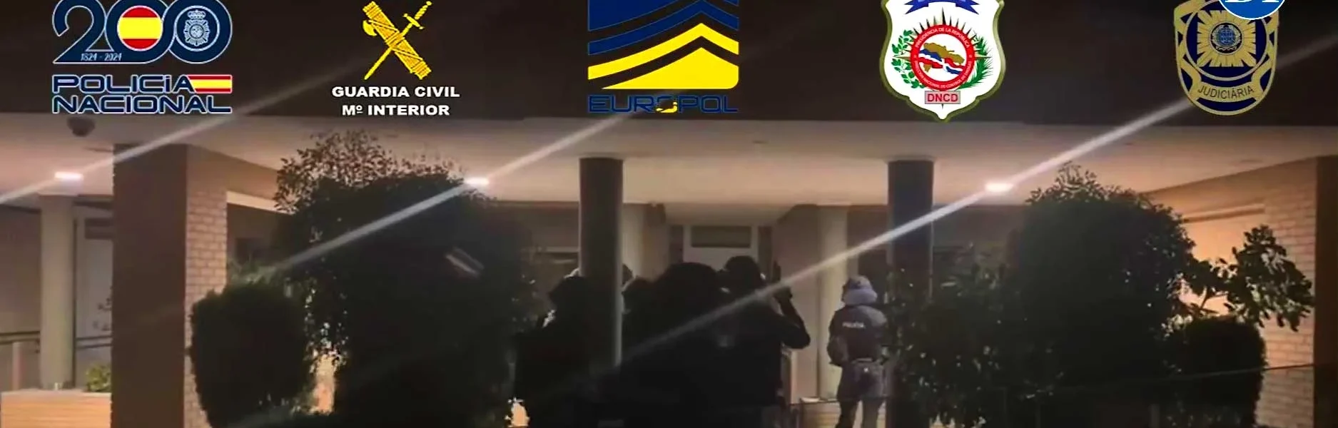 The moment police enter the home to make the arrest. | P.N.