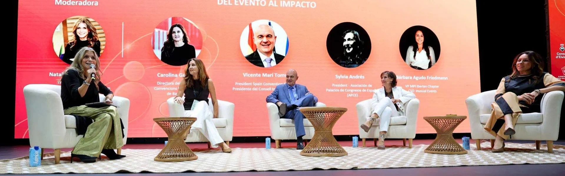 Participants in the Ibiza MICE Summit round table. / Toni Escobar