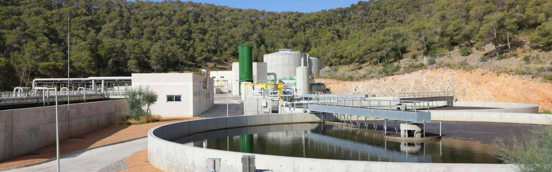 Exterior of the Sa Coma treatment plant. / CAIB